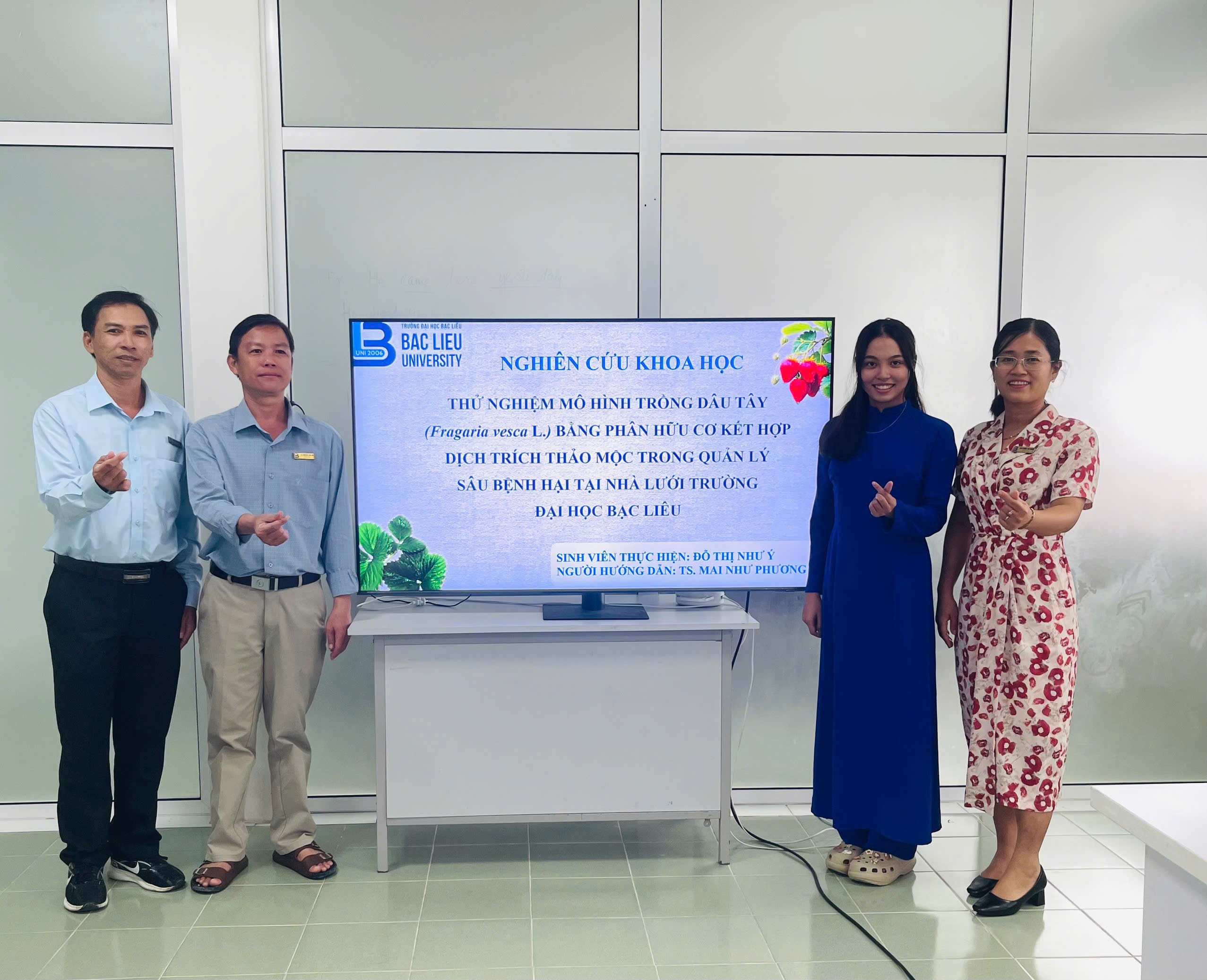 SINH VIÊN ĐỖ THỊ NHƯ Ý, KHOA NÔNG NGHIỆP VÀ THỦY SẢN BÁO CÁO NGHIỆM THU ĐỀ TÀI NGHIÊN CỨU KHOA HỌC NĂM HỌC 2025 - 2026 LĨNH VỰC BẢO VỆ THỰC VẬT